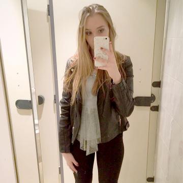 Natallie de Antwerpen, Belgique